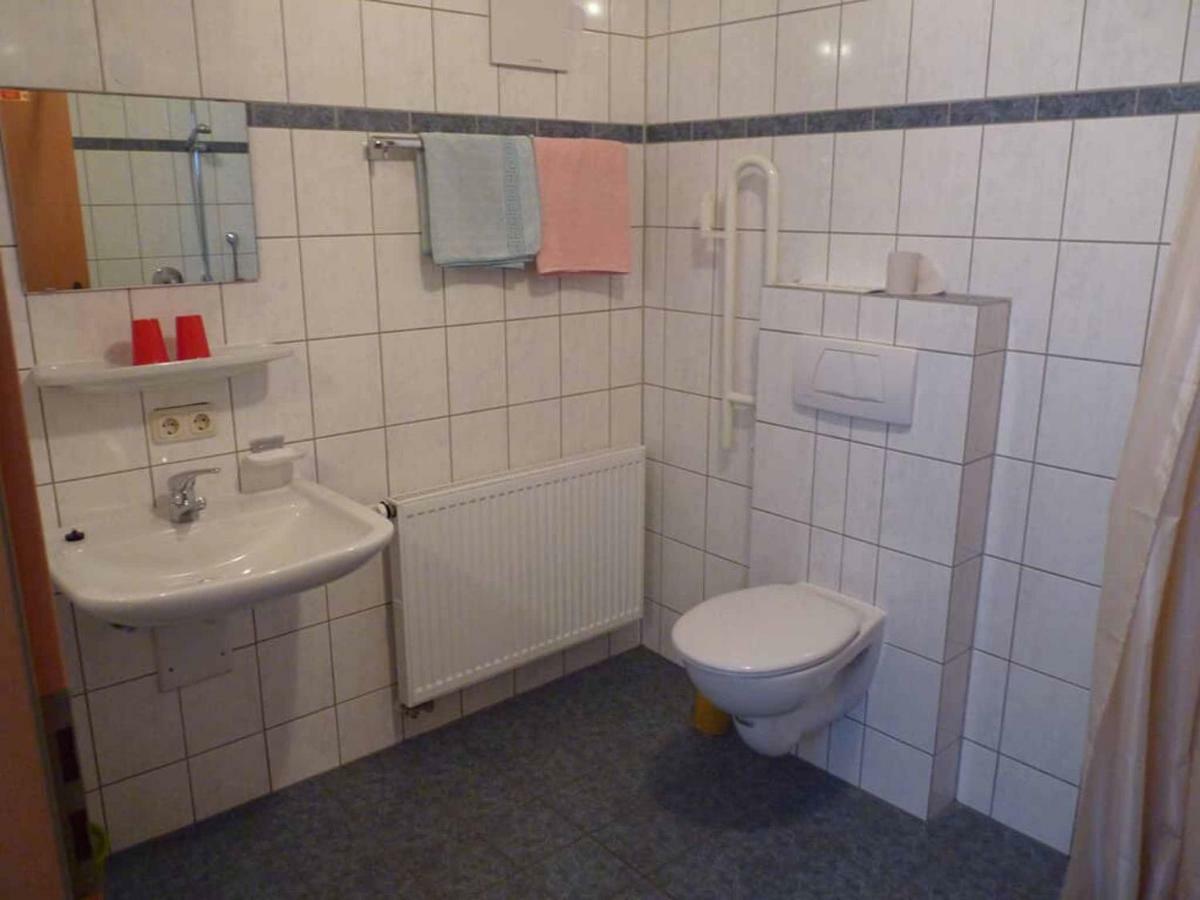 Gasthof-Pension-Metzgerei Jaeger Michelsneukirchen Extérieur photo